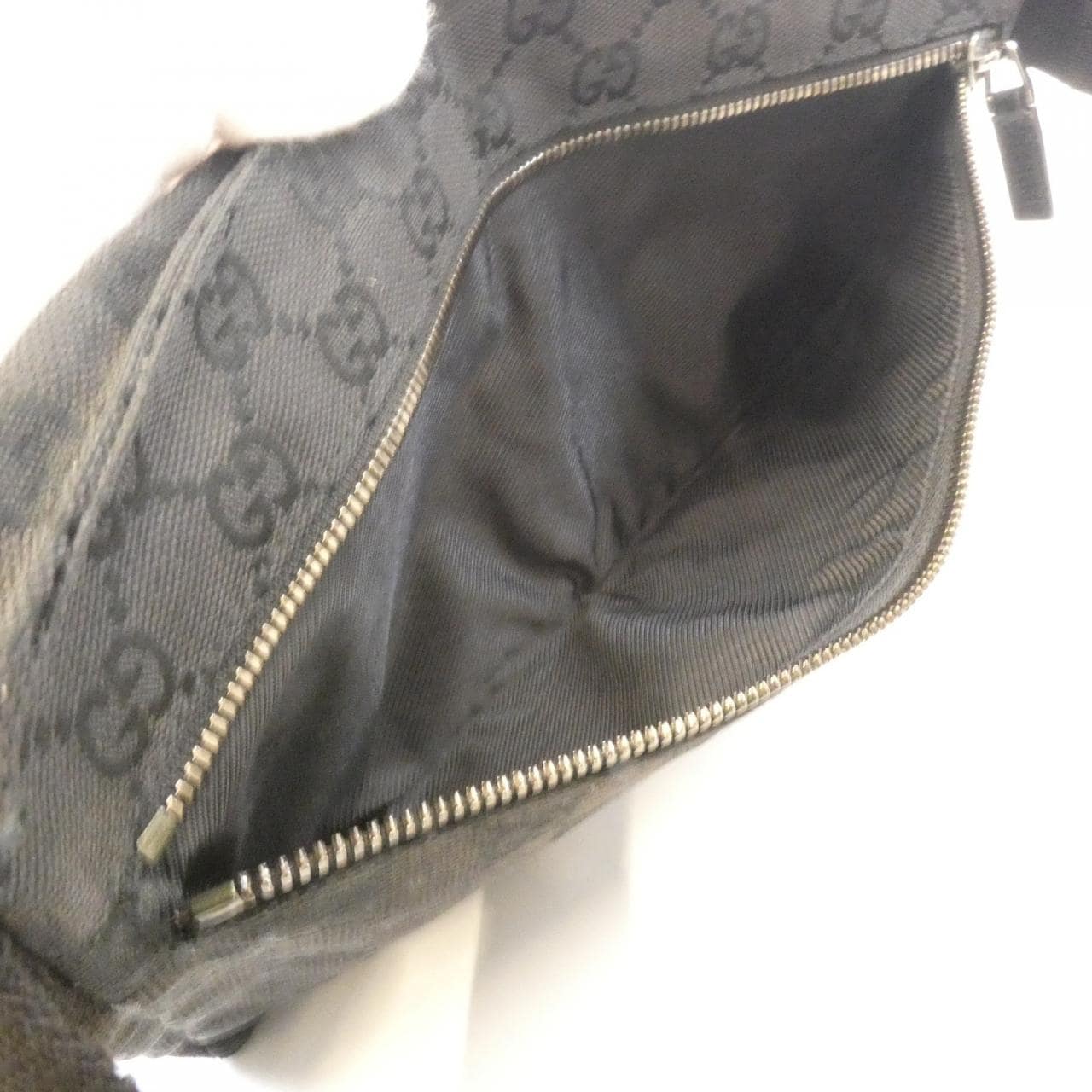 グッチ 28566 ウエストバッグ