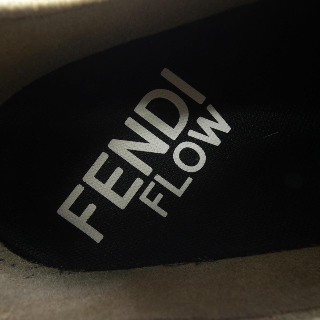 フェンディ FENDI スニーカー