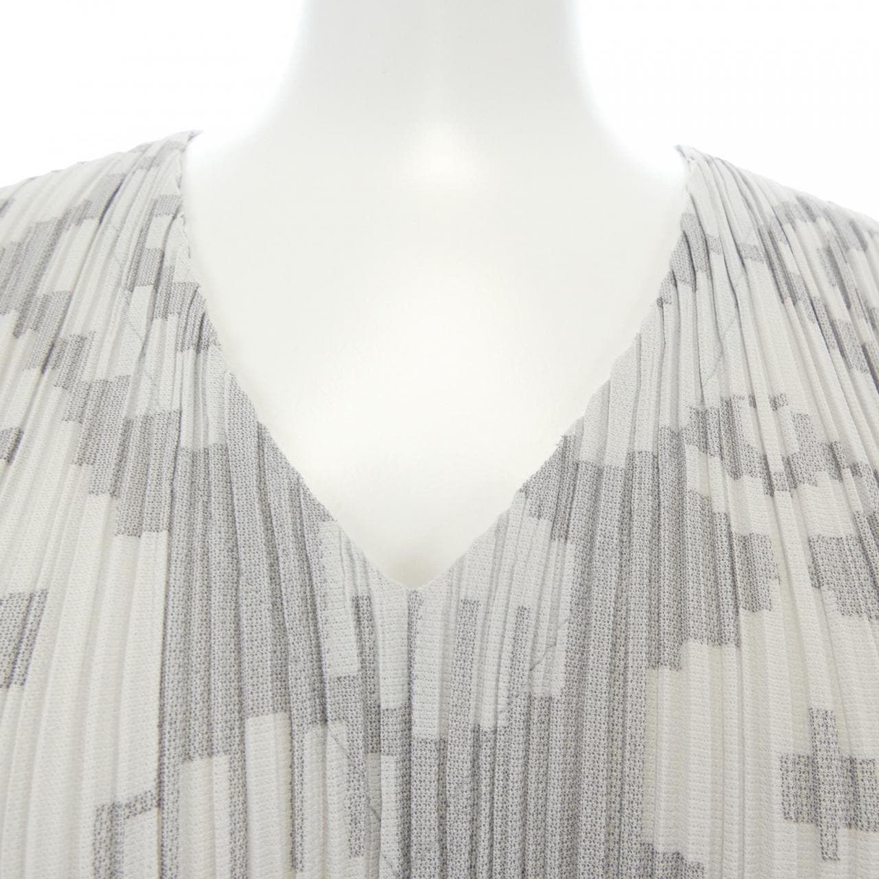 プリーツプリーズ PLEATS PLEASE 幾何学 PP51-JH533 7569128 チュニック