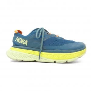 ホカオネオネ HOKA ONE ONE シューズ