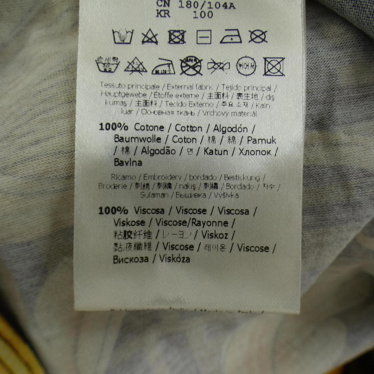 フェンダーチェ FENDACE Tシャツ