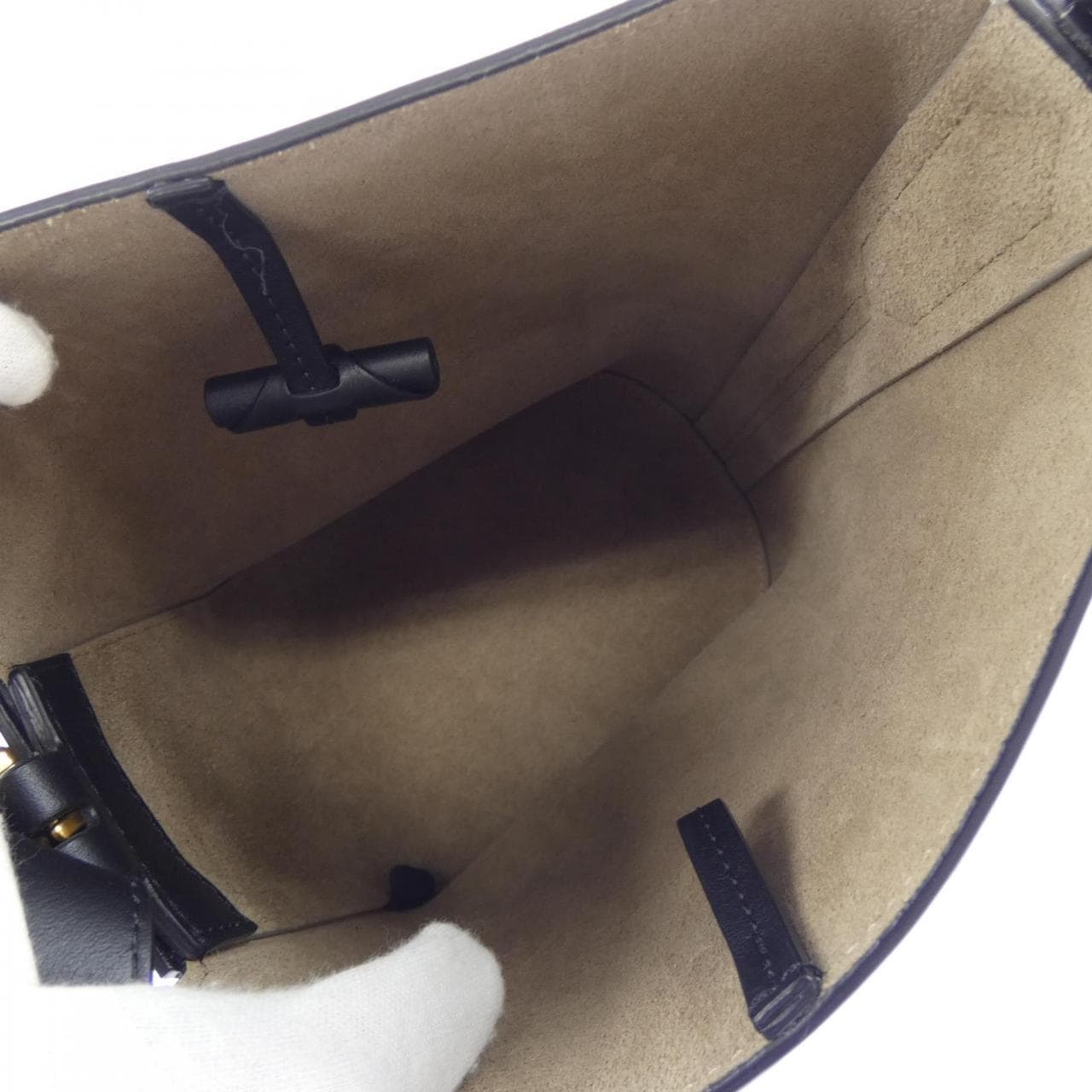 ジェイアンドエムデヴィッドソン J&M DAVIDSON QUIVER BUCKET BAG