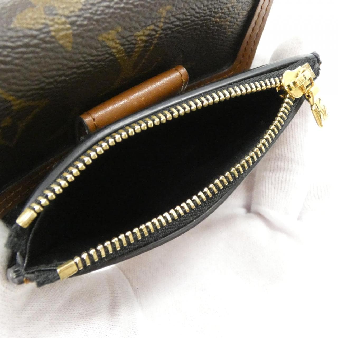 ルイヴィトン モノグラム ポルトフォイユ ドーフィーヌ コンパクト M68725 財布