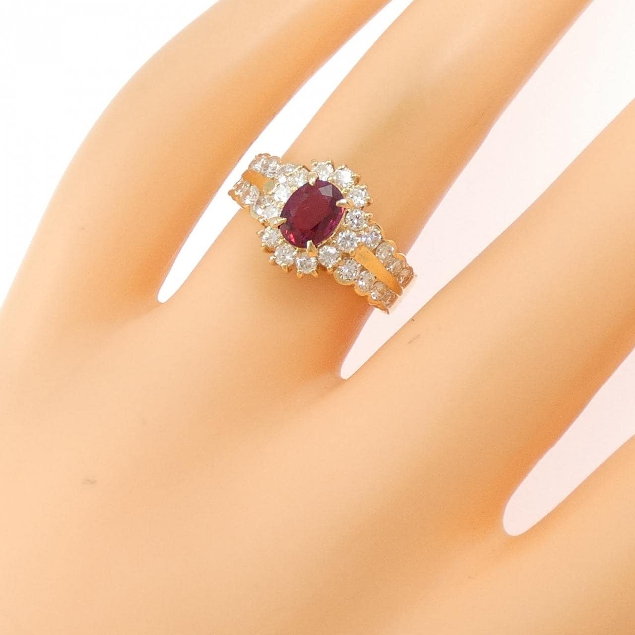K18YG ルビー リング 0.66CT