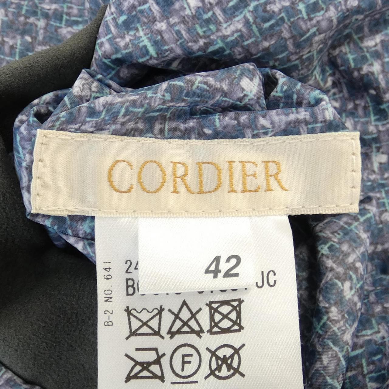 コルディア CORDIER ダウンジャケット