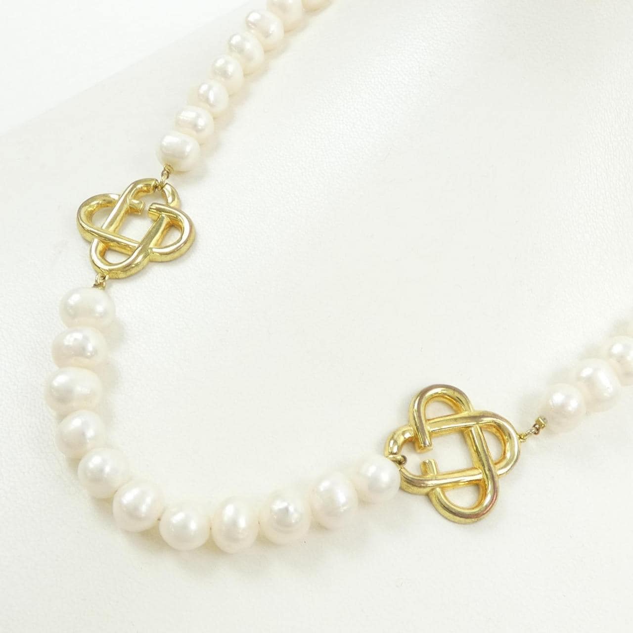 CASABLANCA NECKLACE