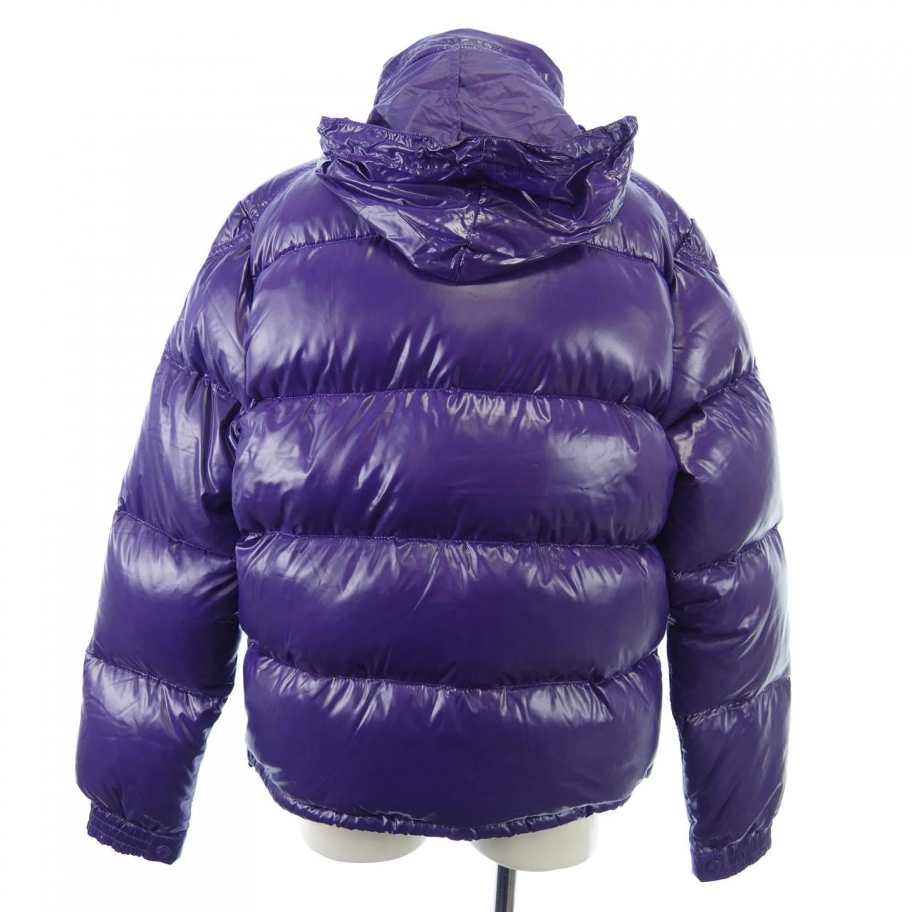 モンクレール MONCLER ダウンジャケット