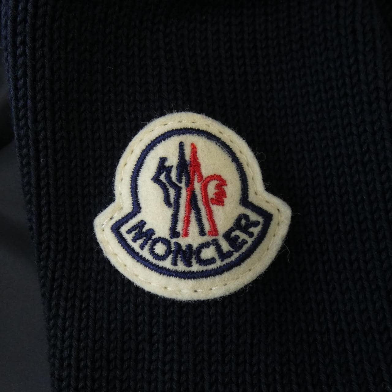 【新品】モンクレール MONCLER K20919B00003 ダウンジャケット