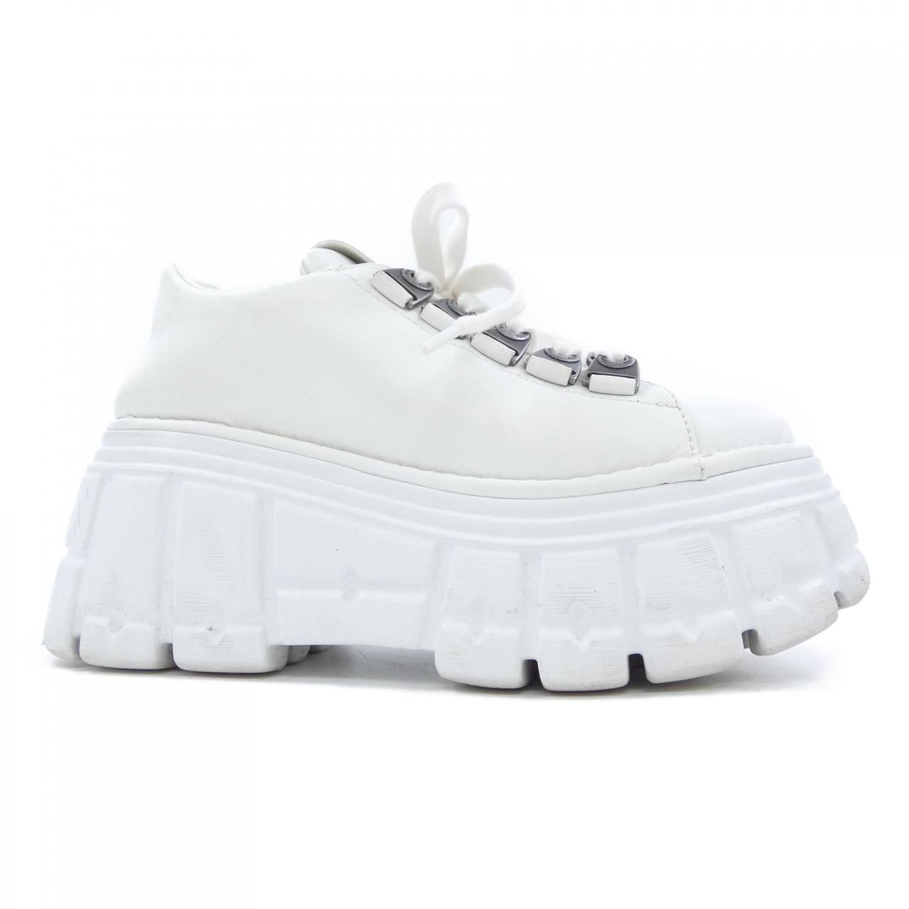 ミュウミュウ MIU MIU スニーカー