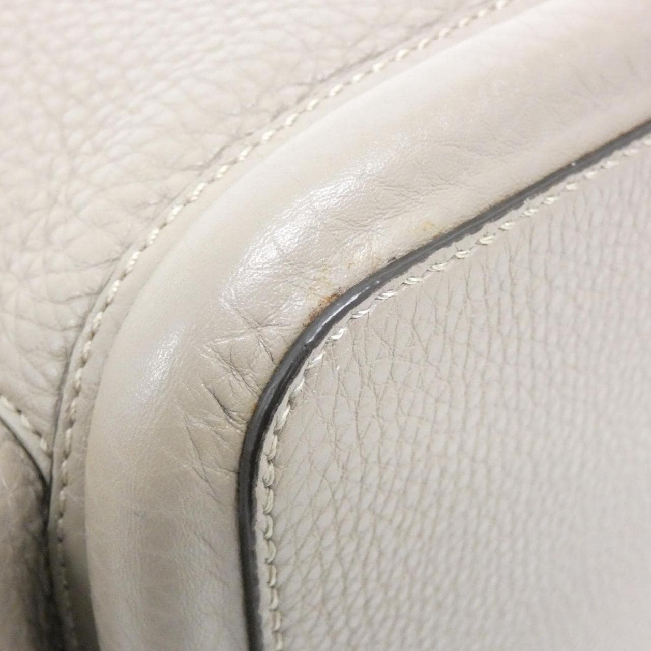 フェンディ モン トレゾール 8BT301 NDU ショルダーバッグ