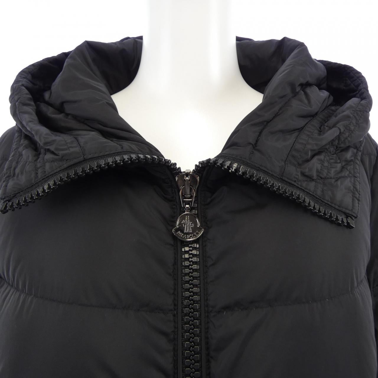 モンクレール MONCLER NESEA ダウンジャケット