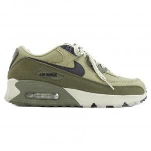 ナイキ NIKE スニーカー