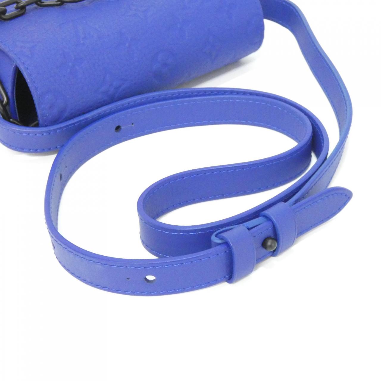 ルイヴィトン トリヨン モノグラム スティーマー ウエアラブル ウォレット M82571 ショルダーバッグ