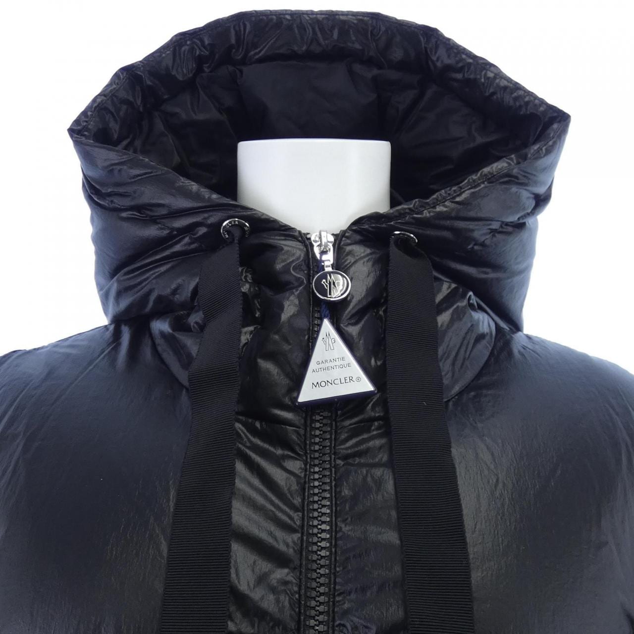 モンクレール MONCLER ダウンコート