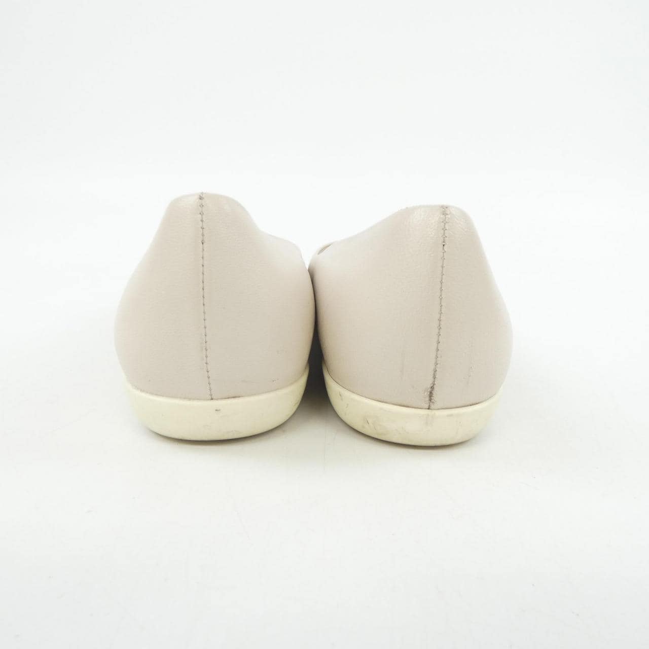 サルヴァトーレフェラガモ SALVATORE FERRAGAMO フラットシューズ