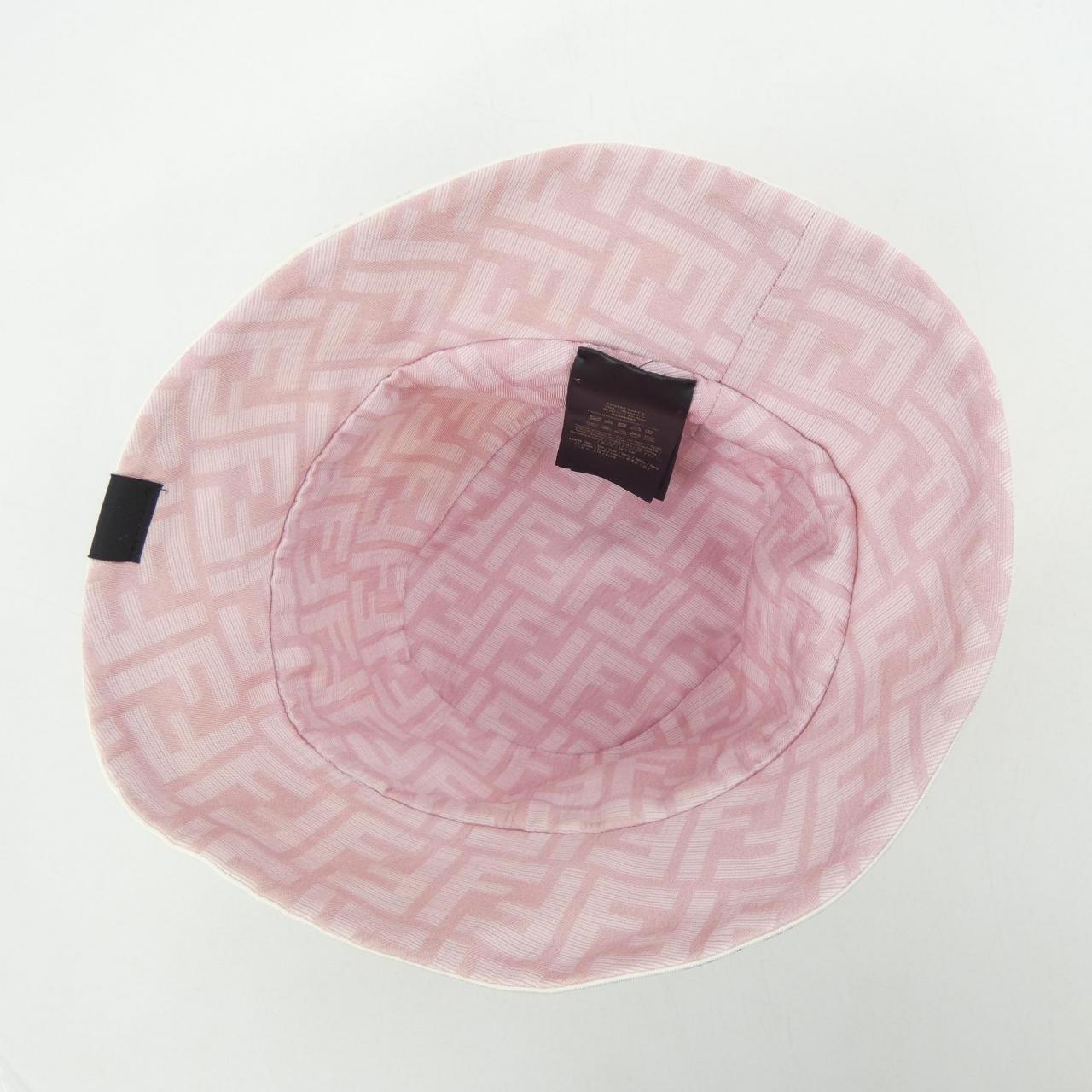 フェンダーチェ FENDACE FXQ698 AK6T ハット