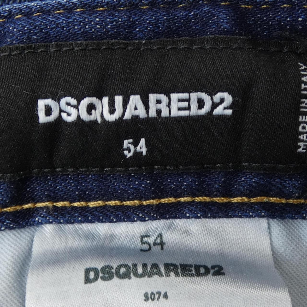 ディースクエアード DSQUARED2 S74LB1495 ジーンズ