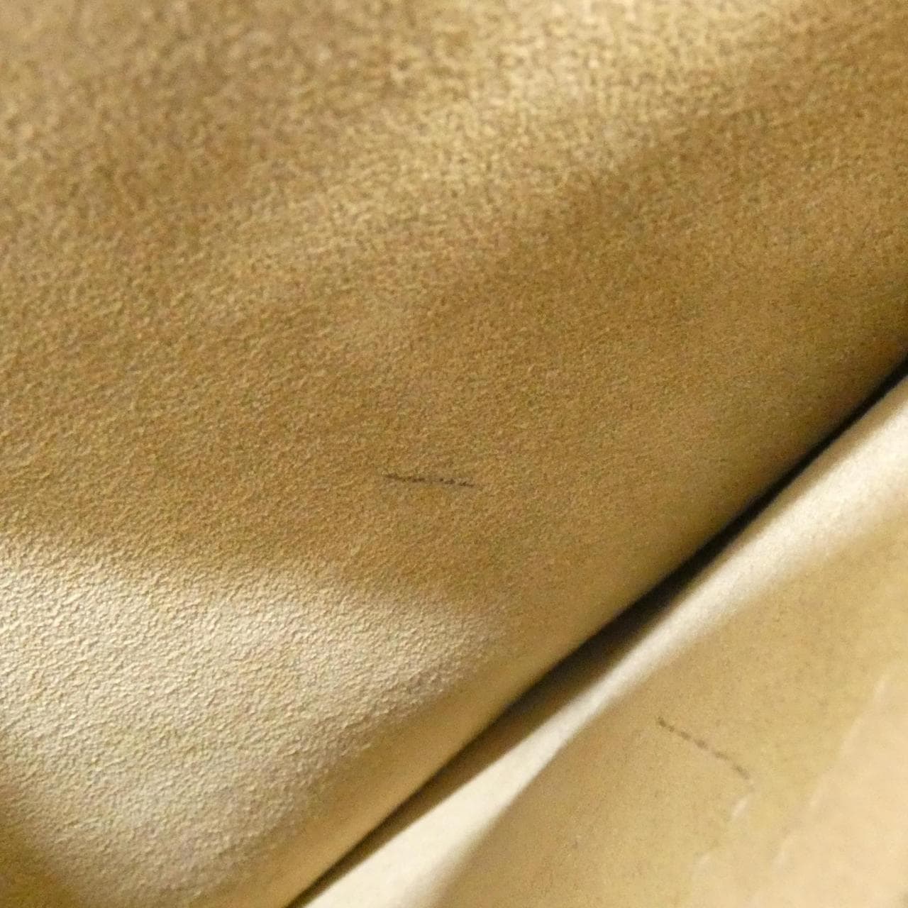 ルイヴィトン エピ マレル M80688 ショルダーバッグ