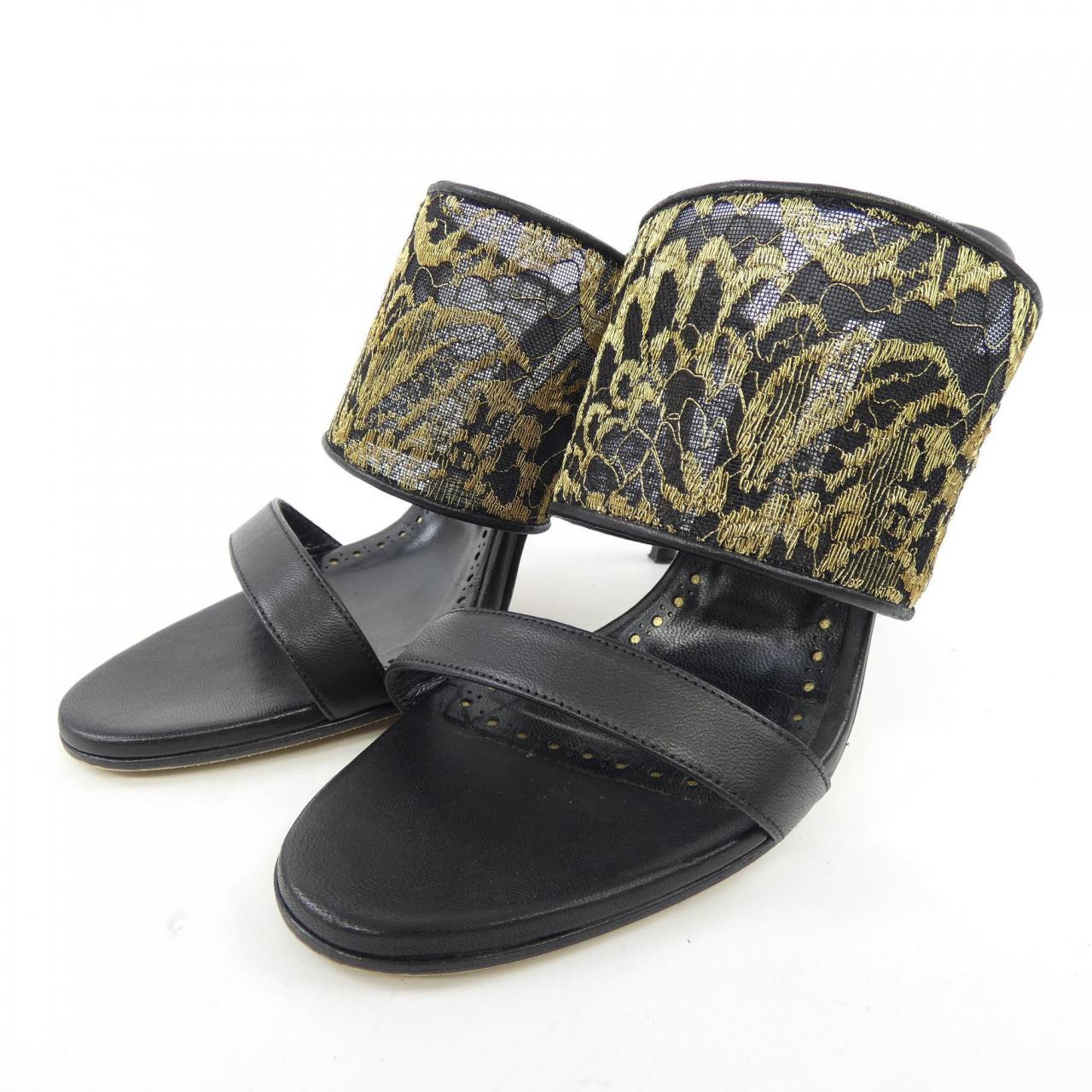 マノロブラニク MANOLO BLAHNIK サンダル