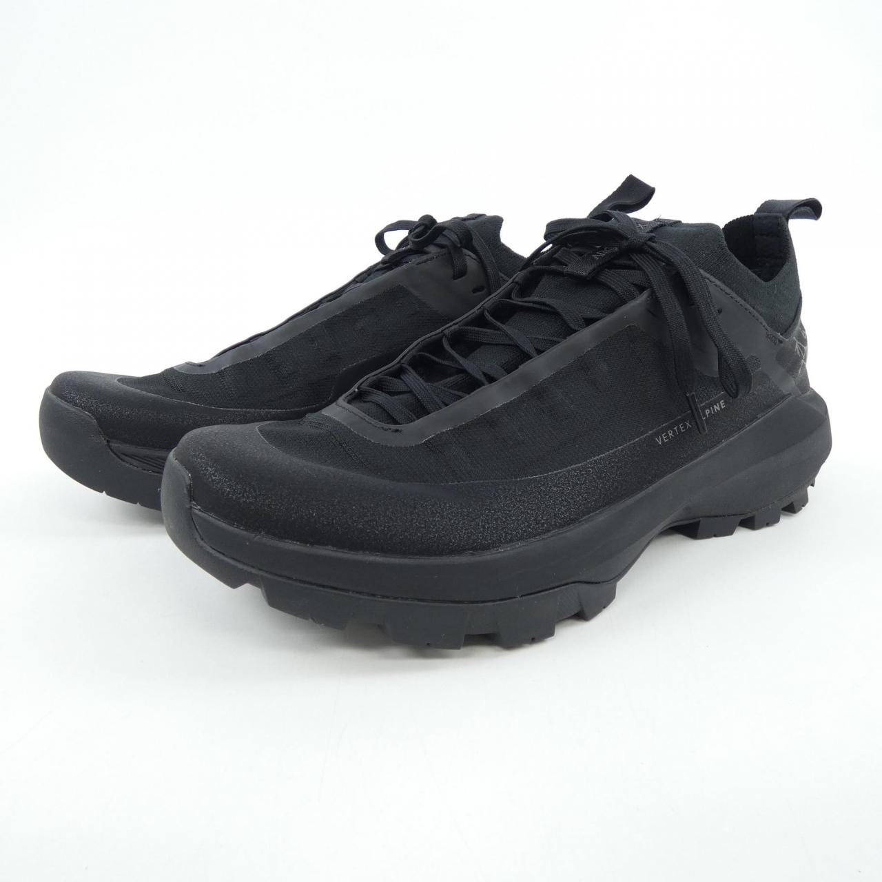 アークテリクス ARC'TERYX X000009602 スニーカー