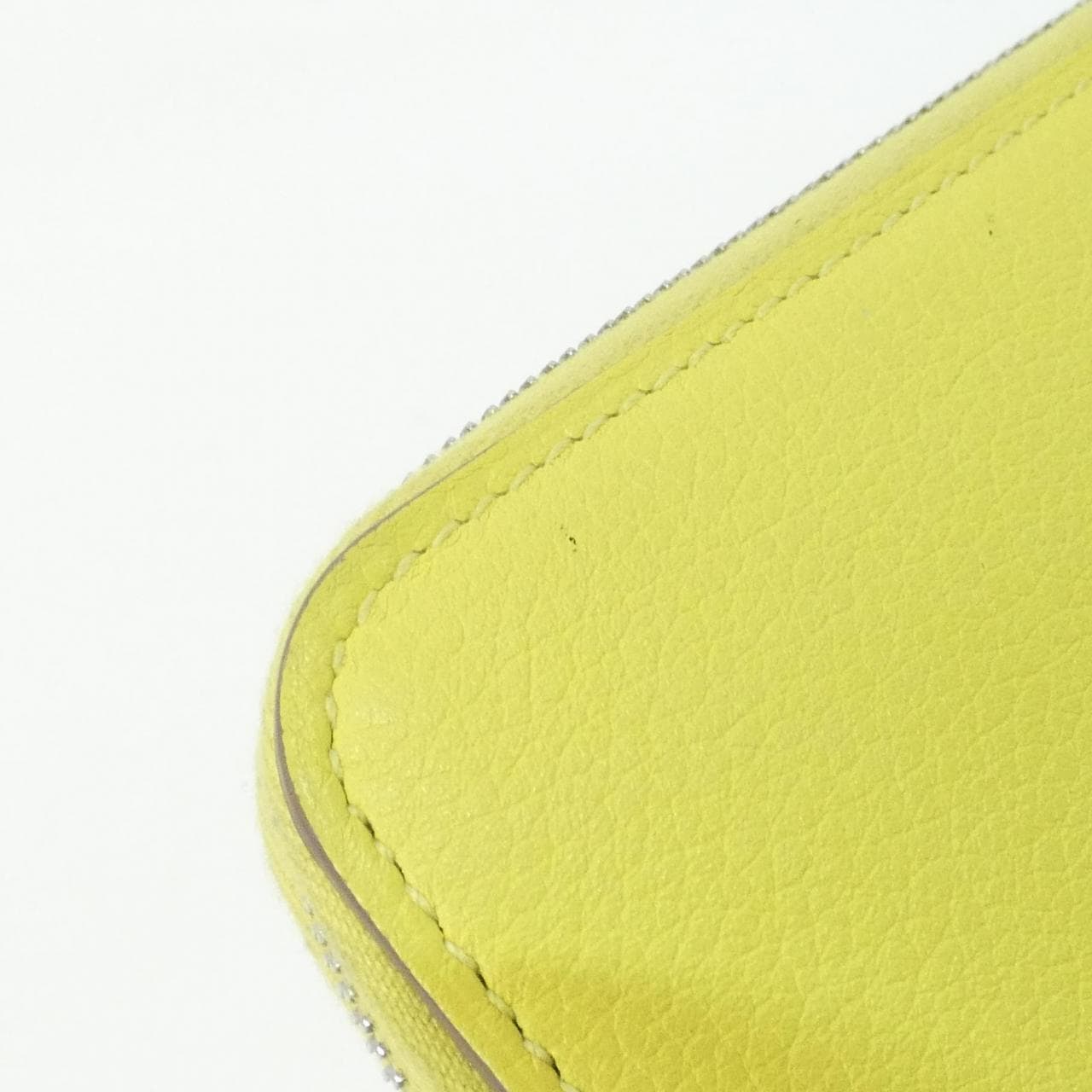 エルメス EN LIBERTE シルク イン クラシック 084810CK 財布