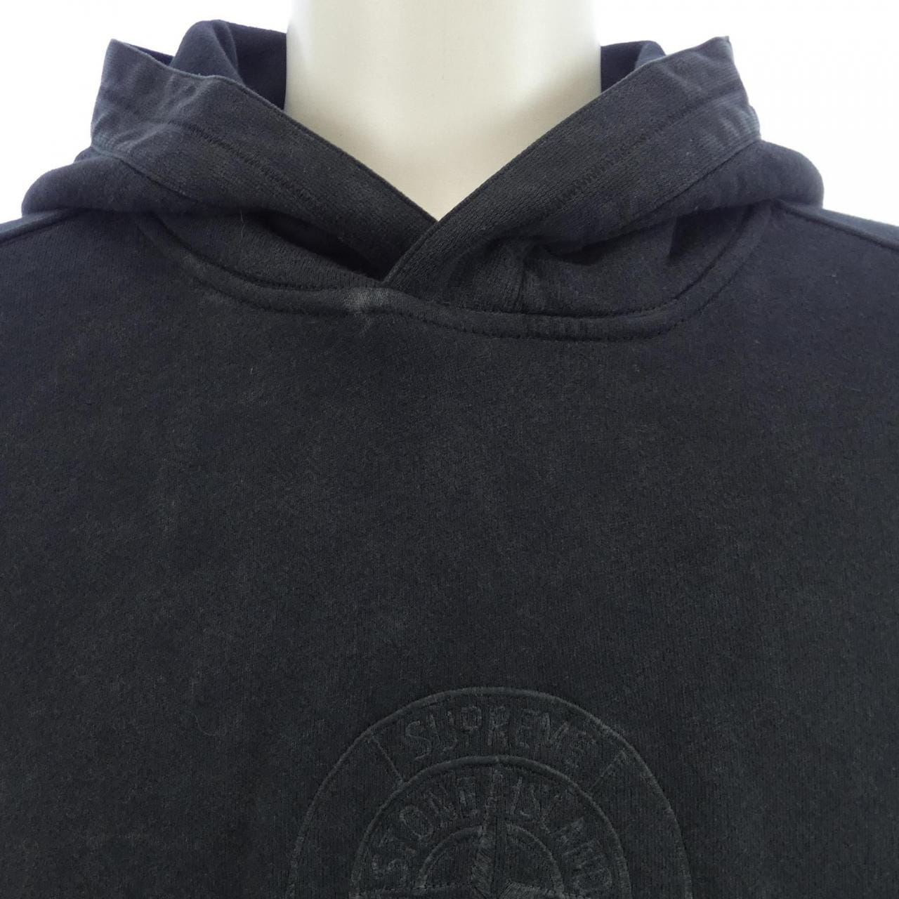 ストーンアイランド STONE ISLAND SUPREME 7025601S2 パーカー