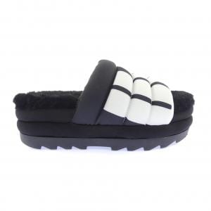 アグ UGG サンダル
