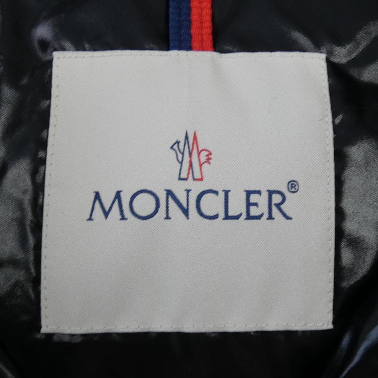 MONCLER蒙克勒羽绒服