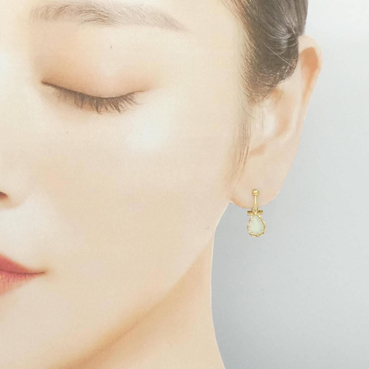 K18YG オパール イヤリング