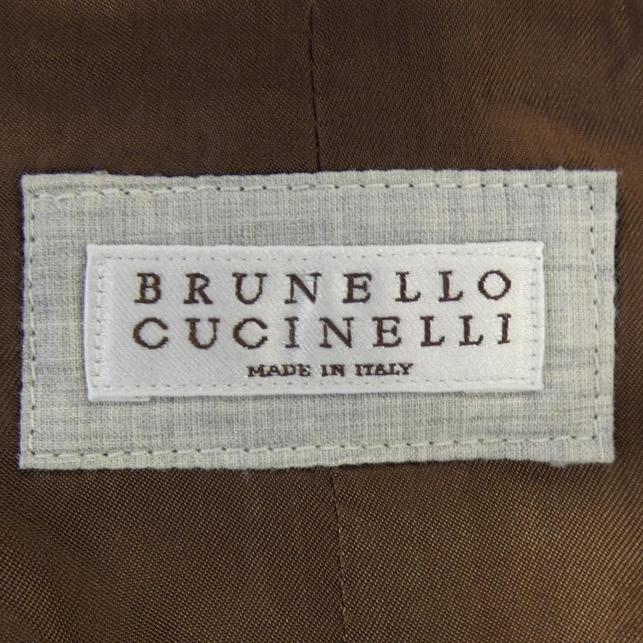 ブルネロクチネリ BRUNELLO CUCINELLI ベスト