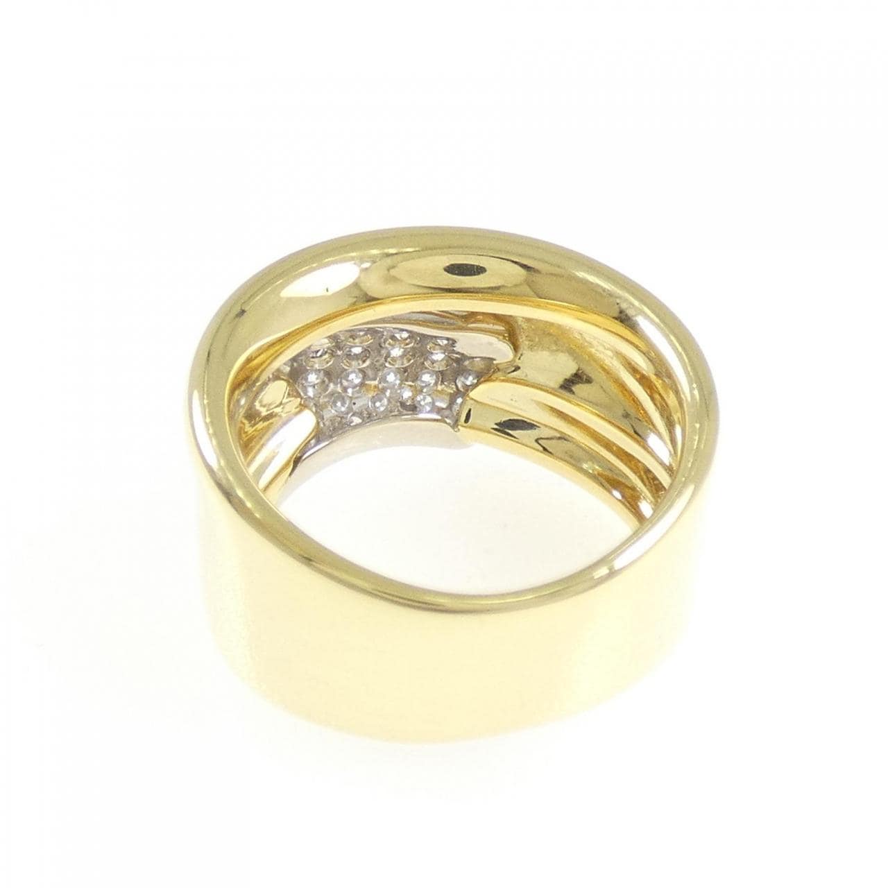 750YG/750WG パヴェ ダイヤモンド リング 0.58CT