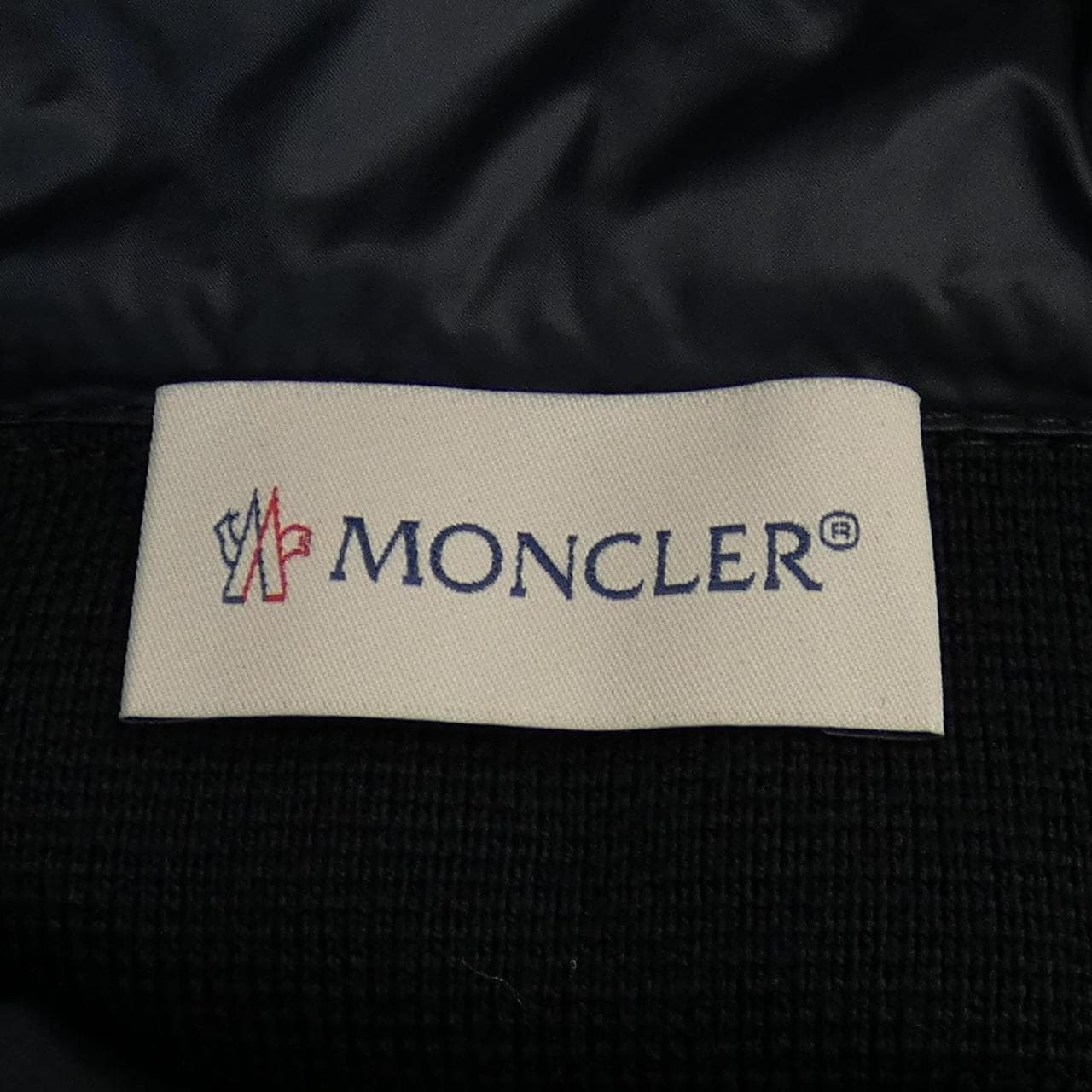 【新品】モンクレール MONCLER ダウンジャケット