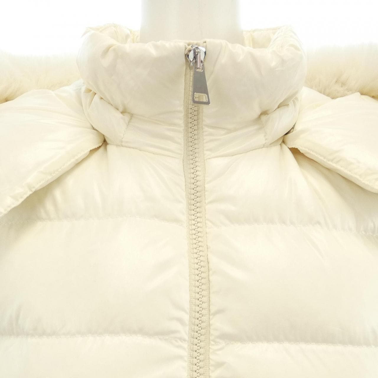 モンクレール MONCLER BADYF ダウンジャケット