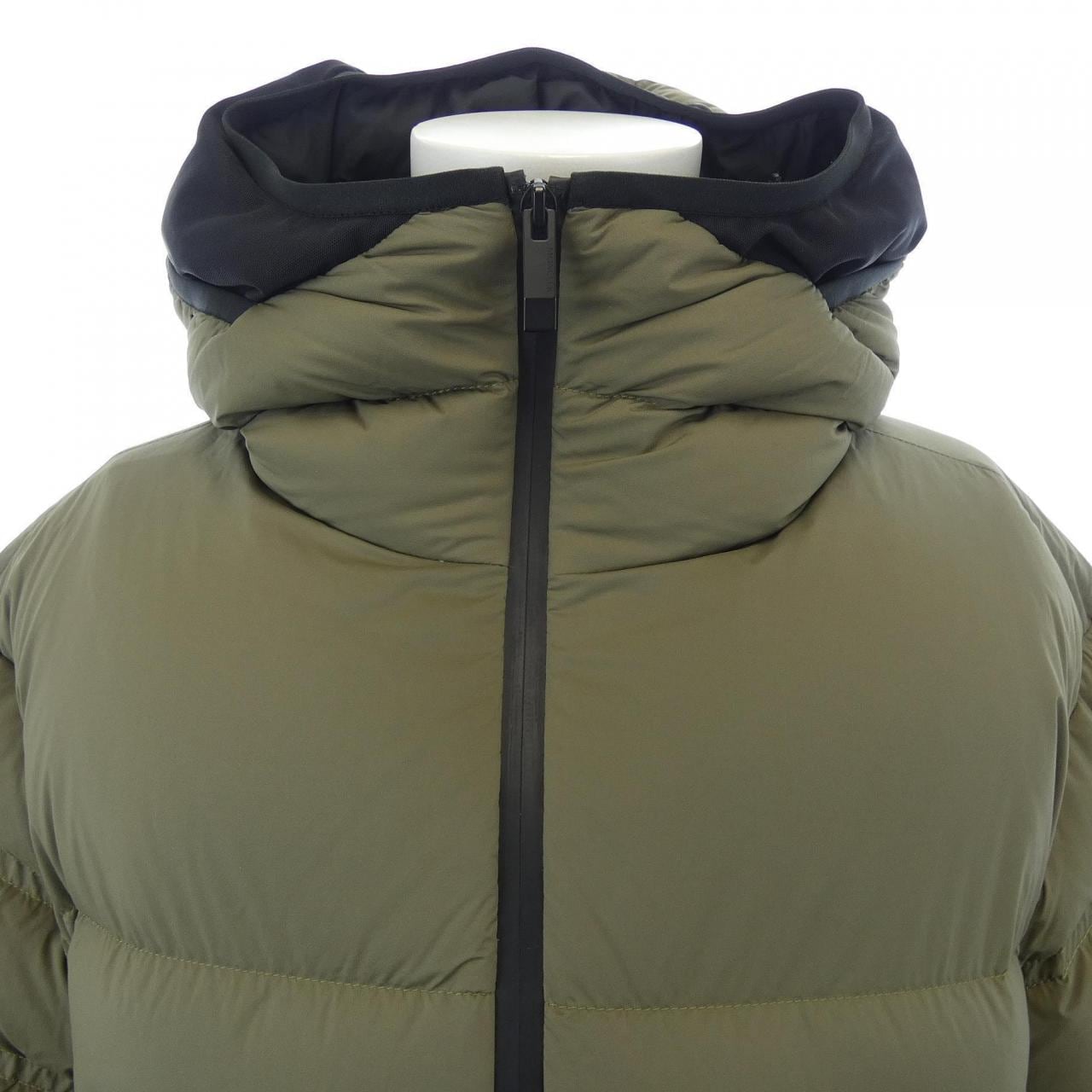 モンクレール MONCLER ARROUX ダウンジャケット