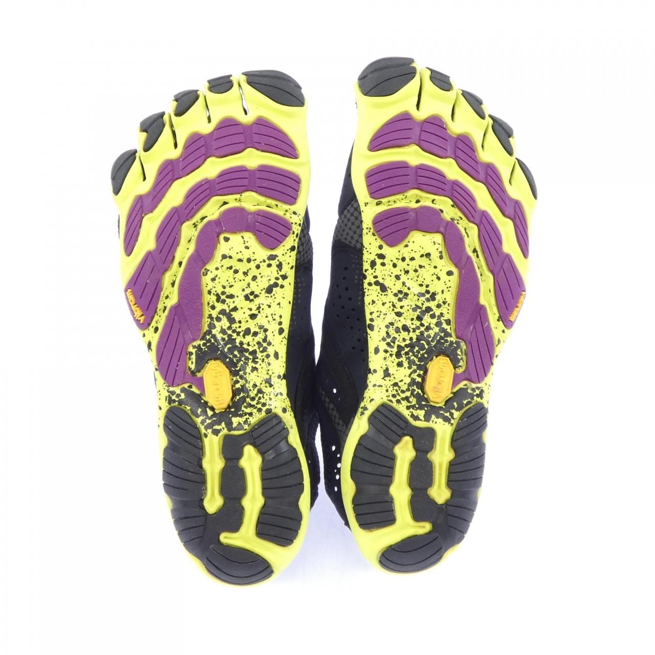 VIBRAM FIVE FINGERS シューズ