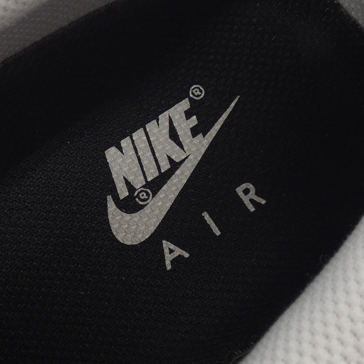 ナイキ NIKE CT2298-101 スニーカー