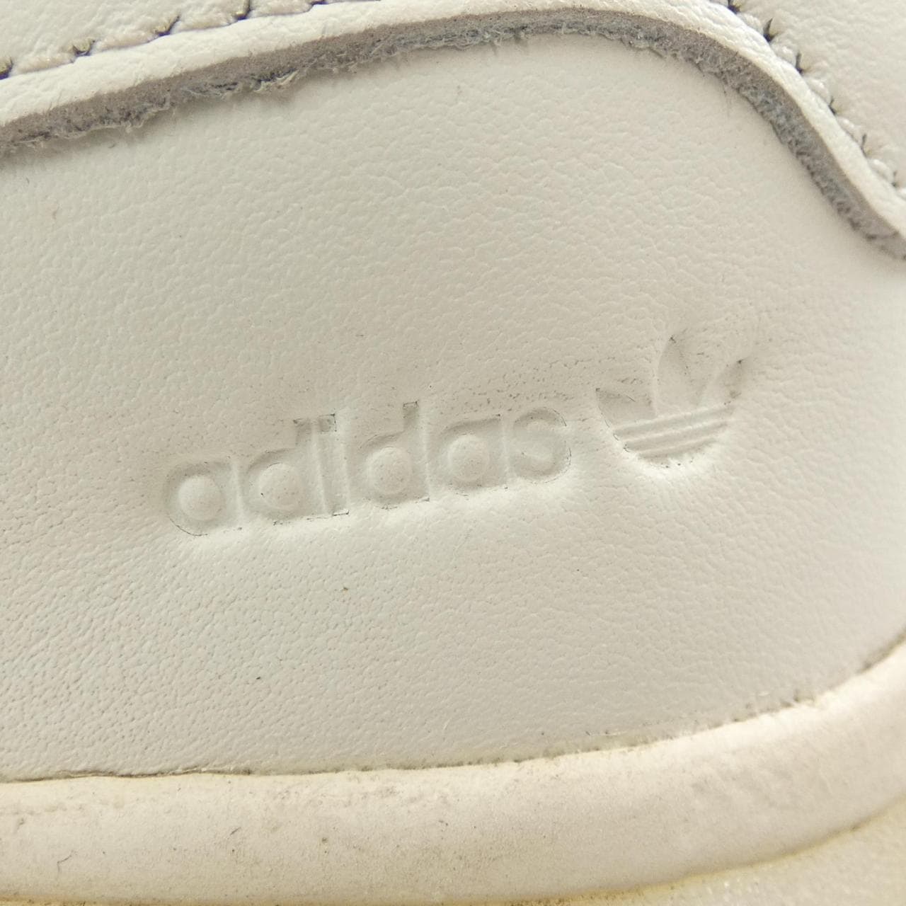 アディダス ADIDAS スニーカー