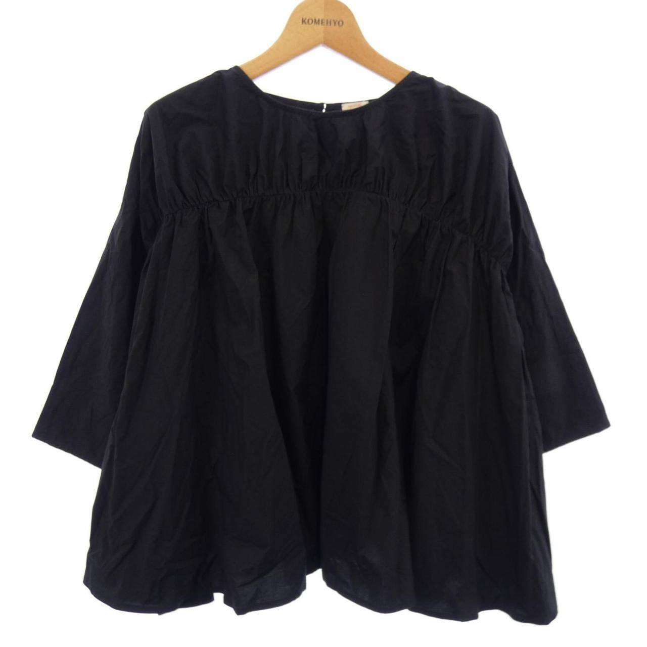 アプントビー apuntob トップス