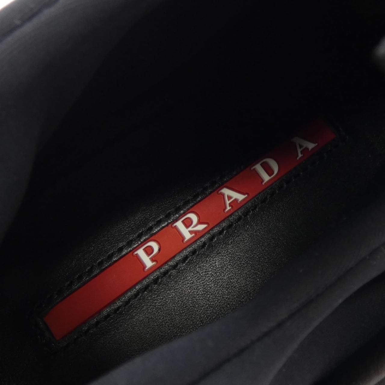 プラダ PRADA スニーカー