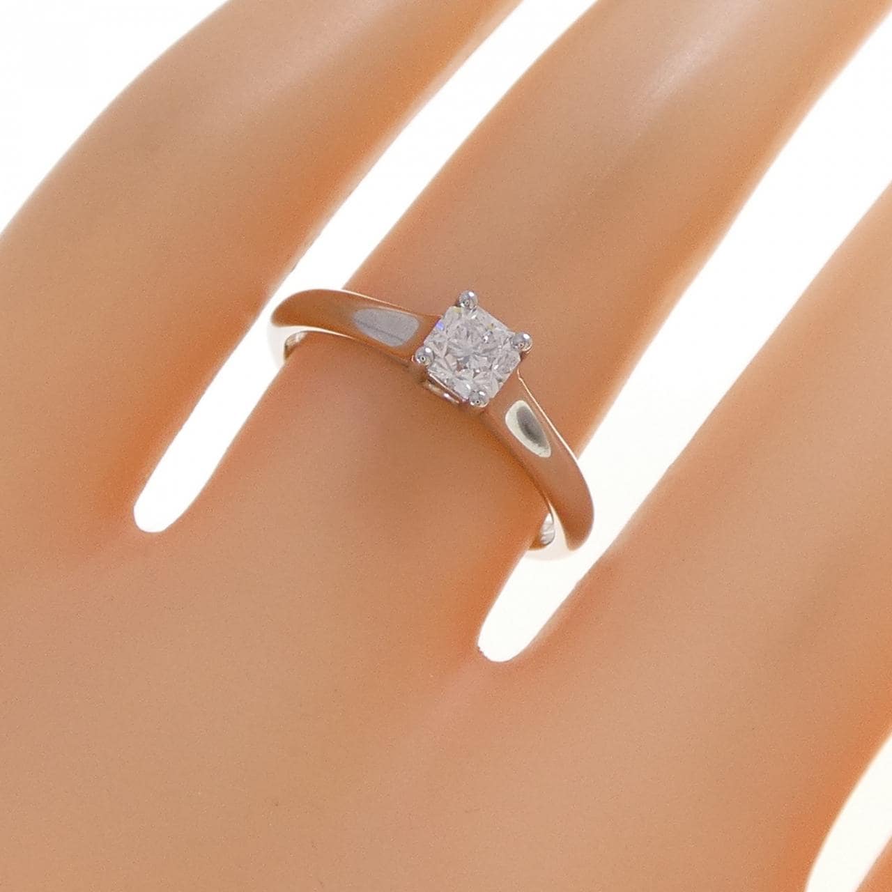 ティファニー ルシダ リング 0.34CT