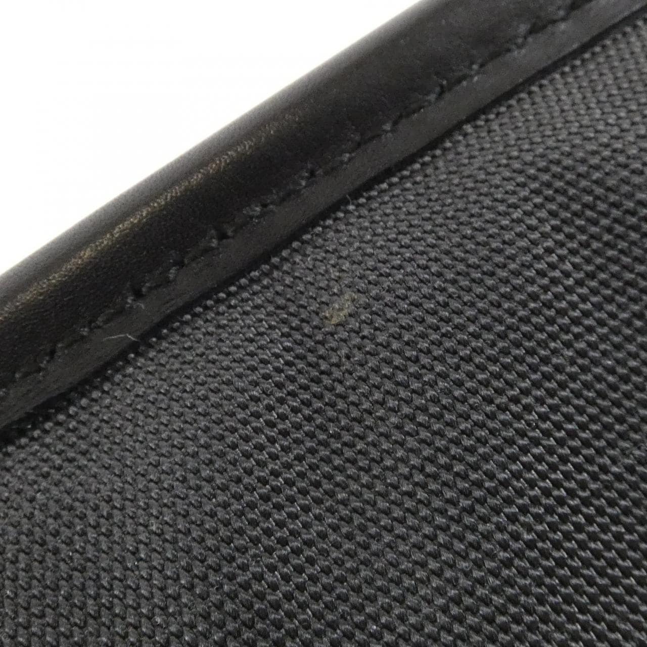 ボッテガヴェネタ 550850 VAYE9 ショルダーバッグ