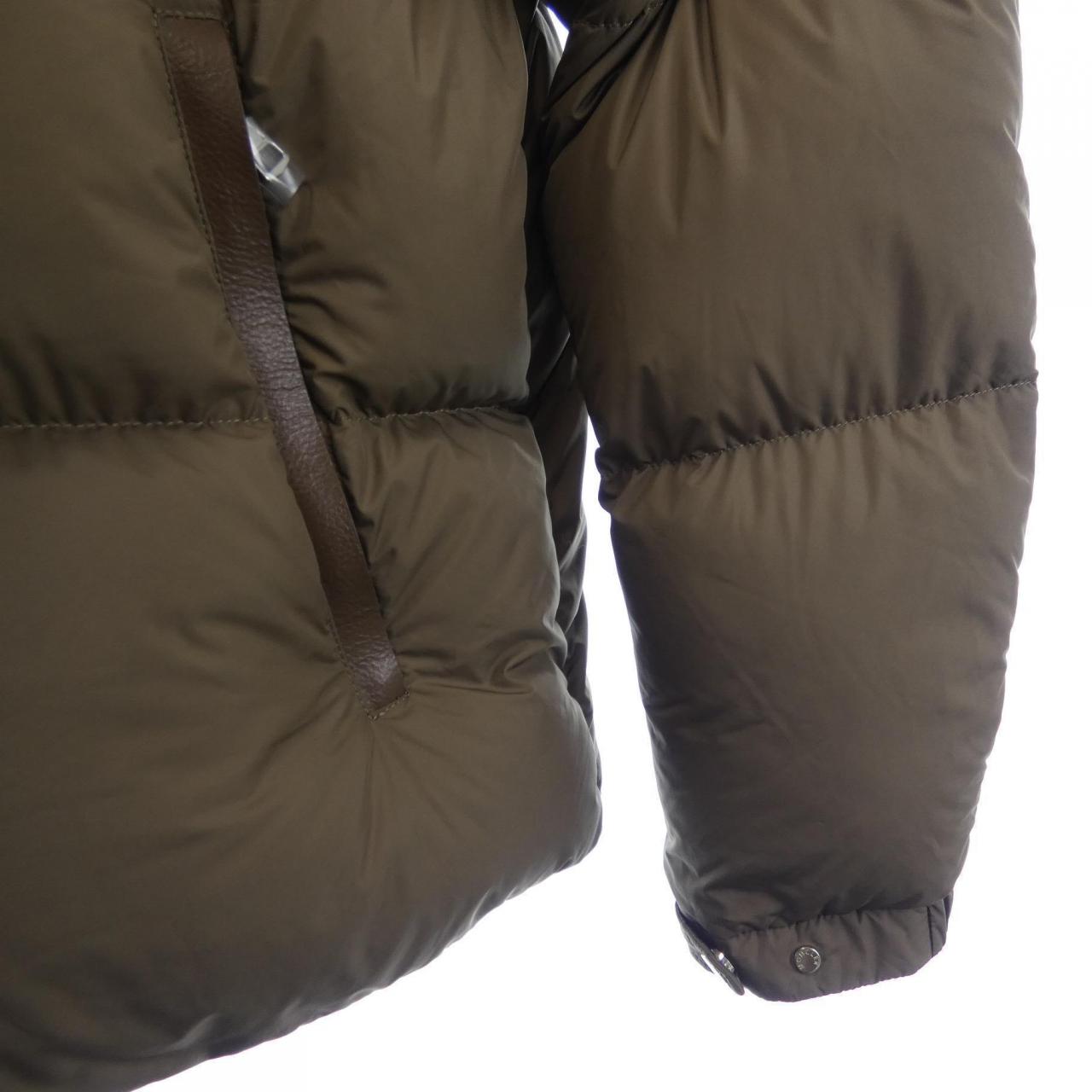モンクレール MONCLER BESBRE ダウンジャケット