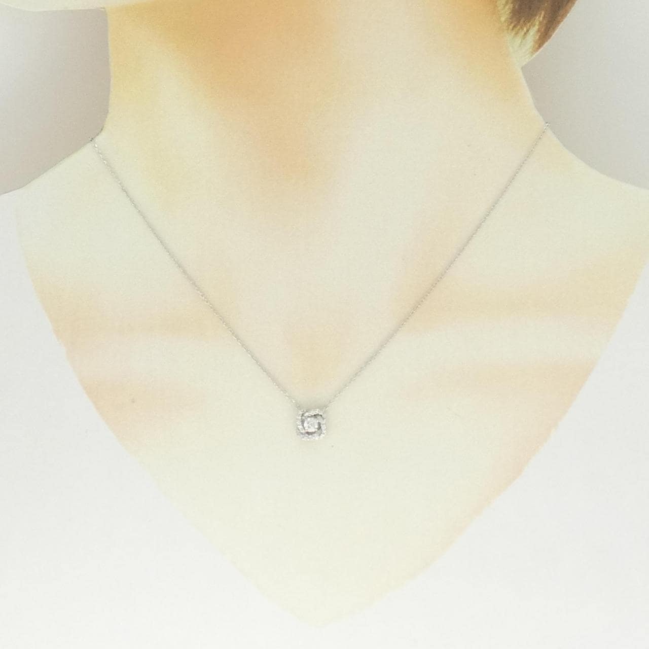 ヴァンドーム ダイヤモンド ネックレス 0.25CT