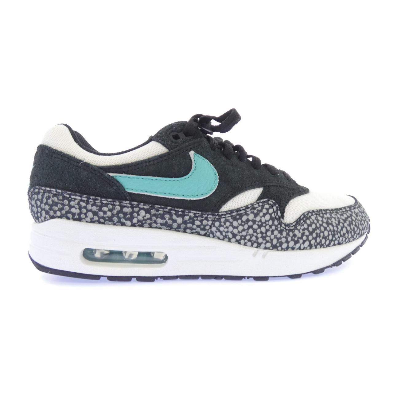 ナイキ NIKE DO7414-991 スニーカー
