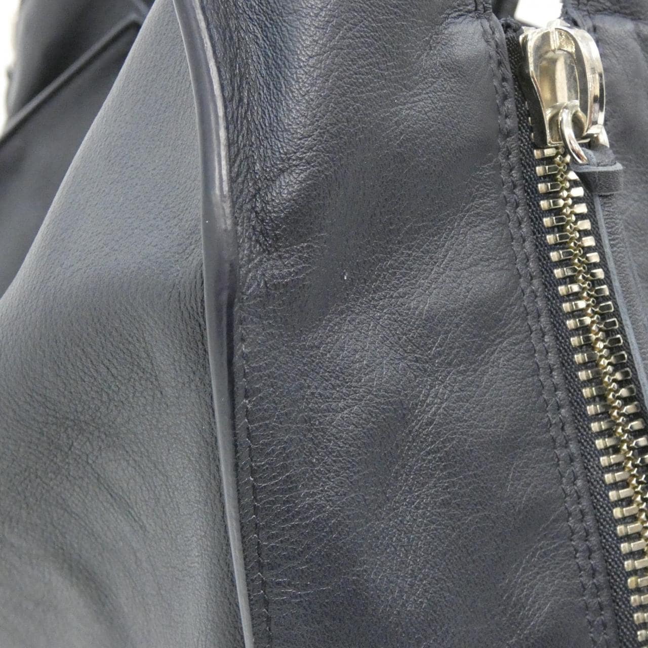 バレンシアガ THE PAPIER A4 ZIP AROUND 357331 DBCAN バッグ