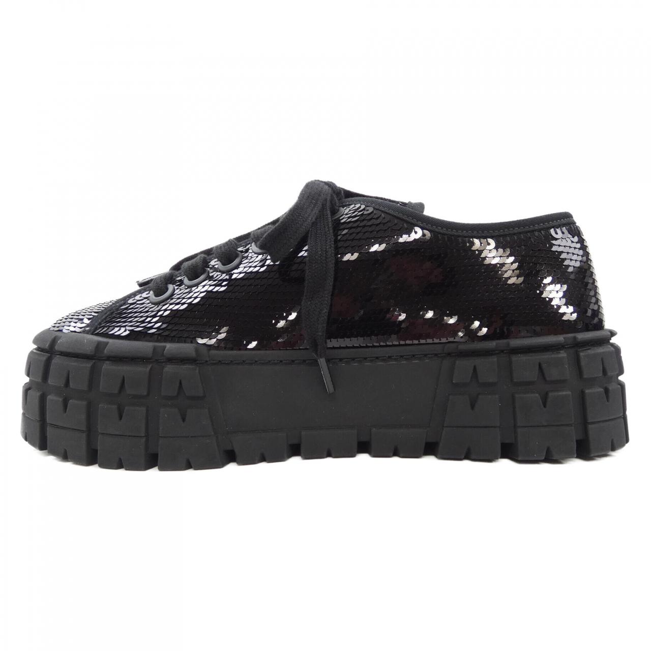 プラダ PRADA スニーカー