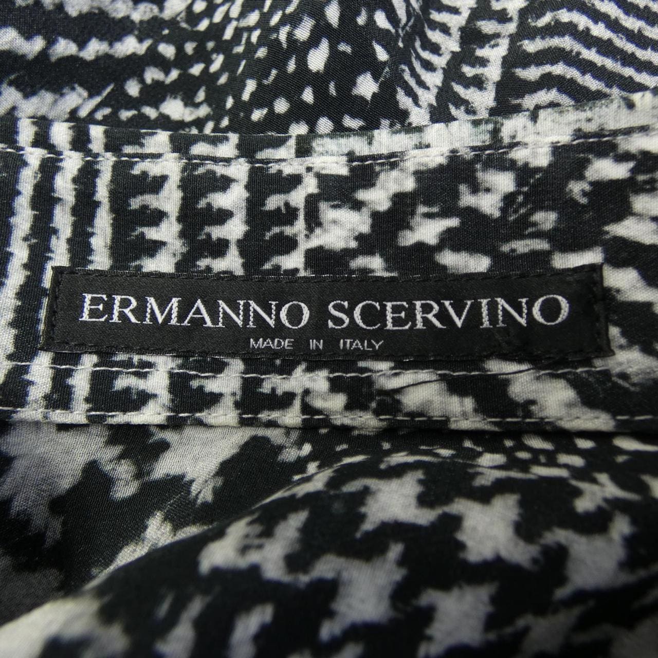 エルマンノシュエルビーノ ERMANNO SCERVINO シャツ