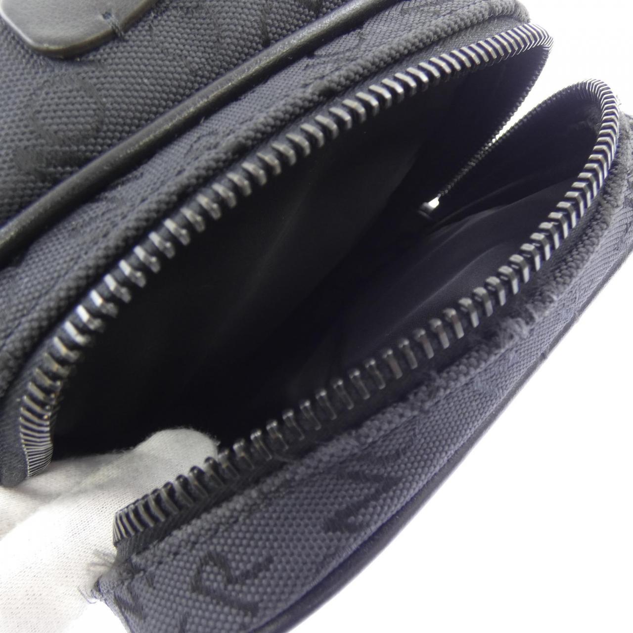 モンクレール MONCLER I209A5F00001 BAG
