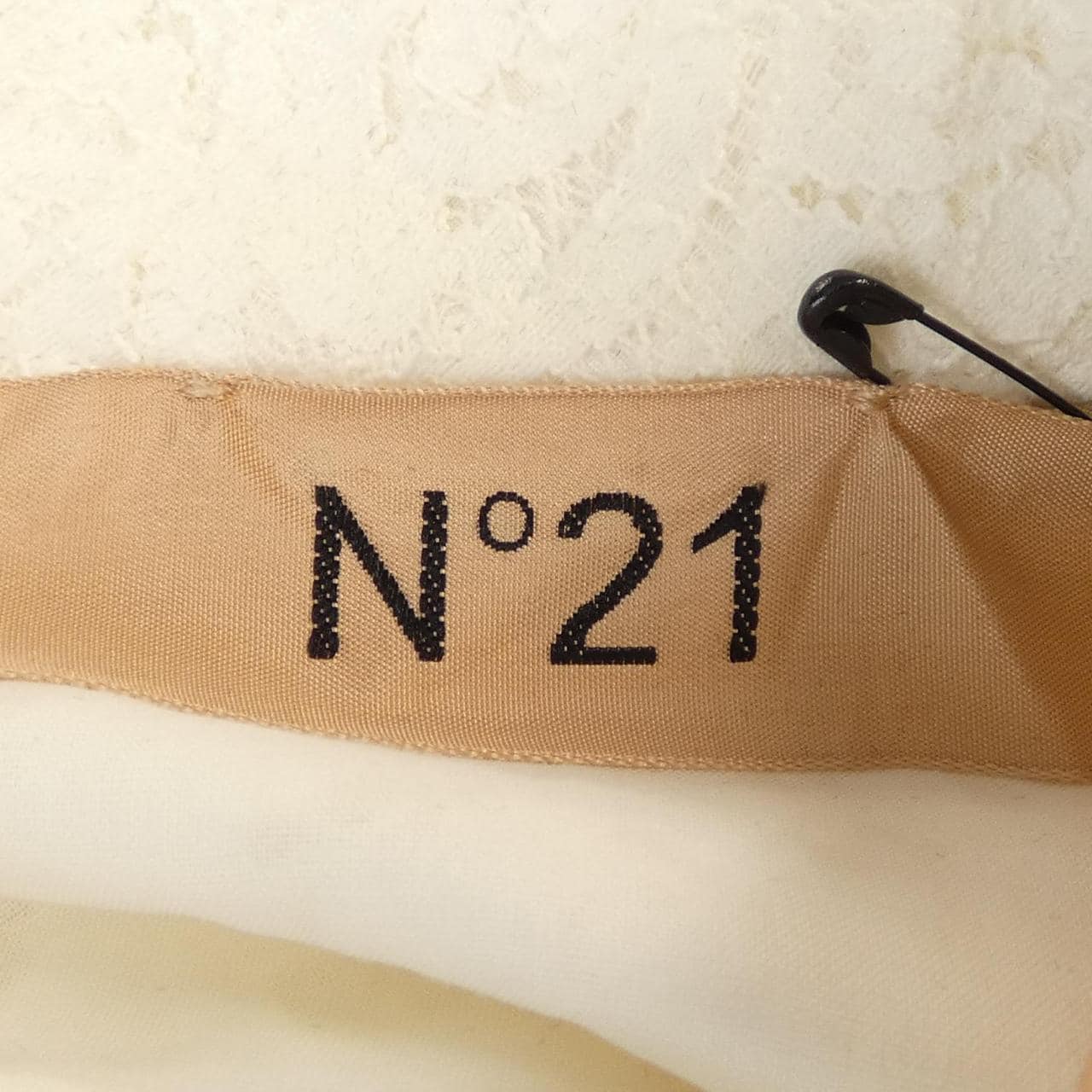 ヌメロヴェントゥーノ N°21 P24EN2S H0624126 ワンピース