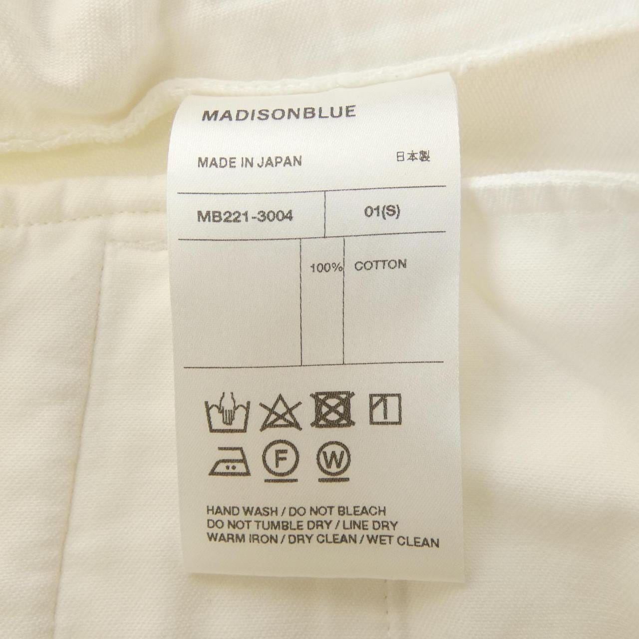 マディソンブルー MADISON BLUE MB221 ショートパンツ